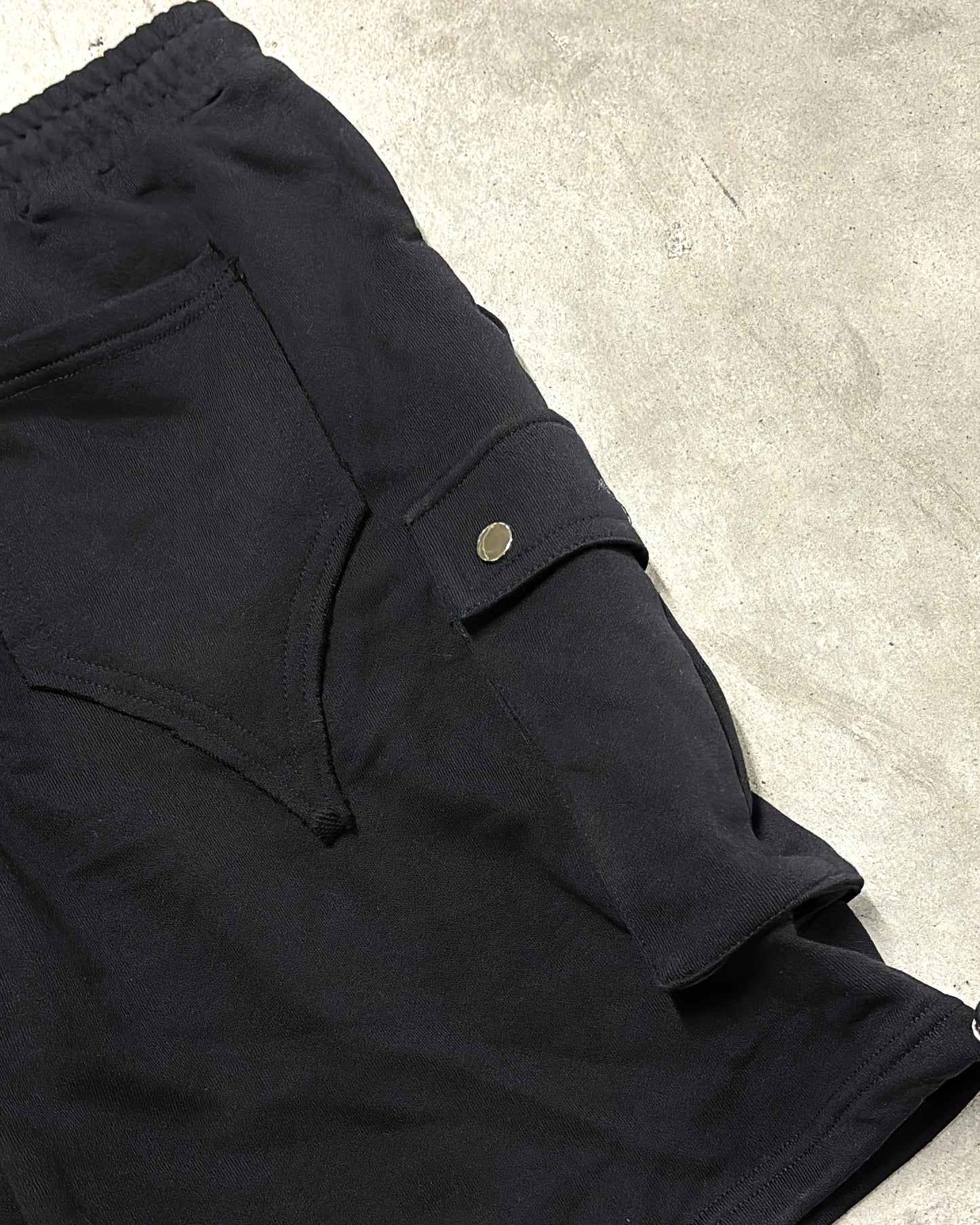 CARGO SHORTS (NOIR)