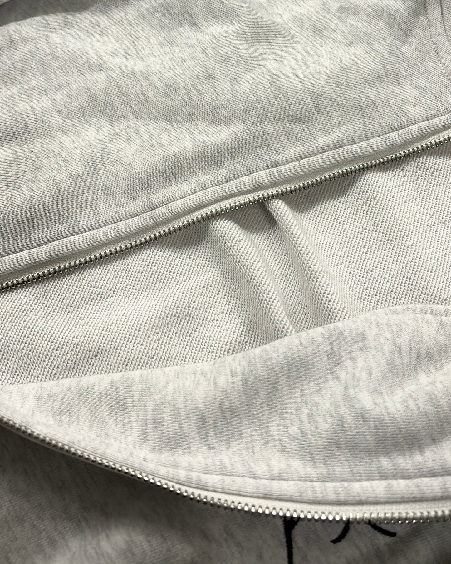 'Sigil' Zipup (Heather)